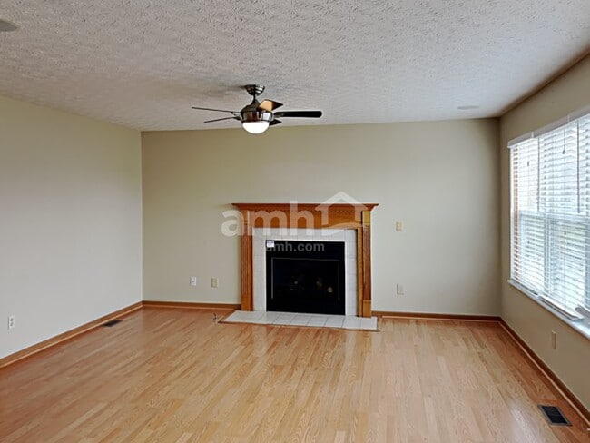 Photo - 268 Brandie Dr