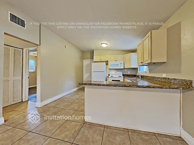 Photo - 8907 67th Way N