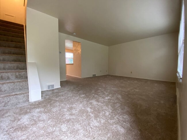 Photo - Stunning 2 BR Townhouse with Attached Garage! Central A/C & MORE!! CALL TODAY TO SCHEDULE A TOUR!