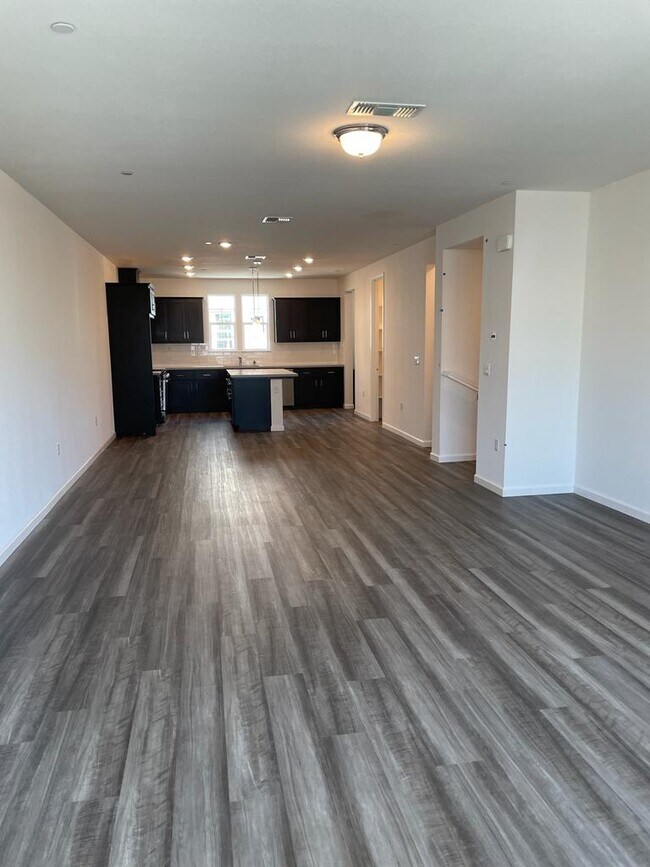 Photo - 2947 Nimes Ln