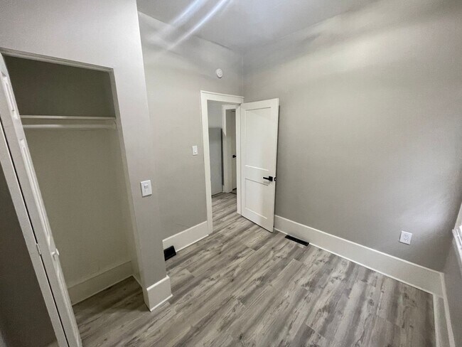 Photo - 1440 N 28th St Unit 1440 N 28th St(lower)