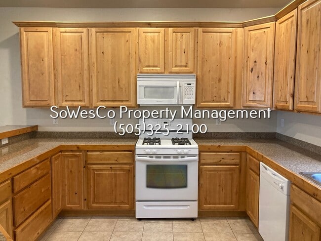 Photo - 3 Bedroom 2 Bath - three story home with Garage