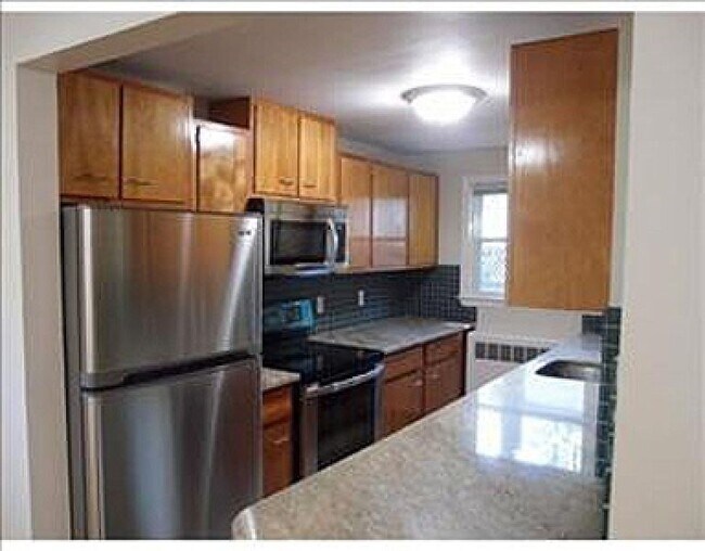 Photo - 8 Kenwood St Unit 2