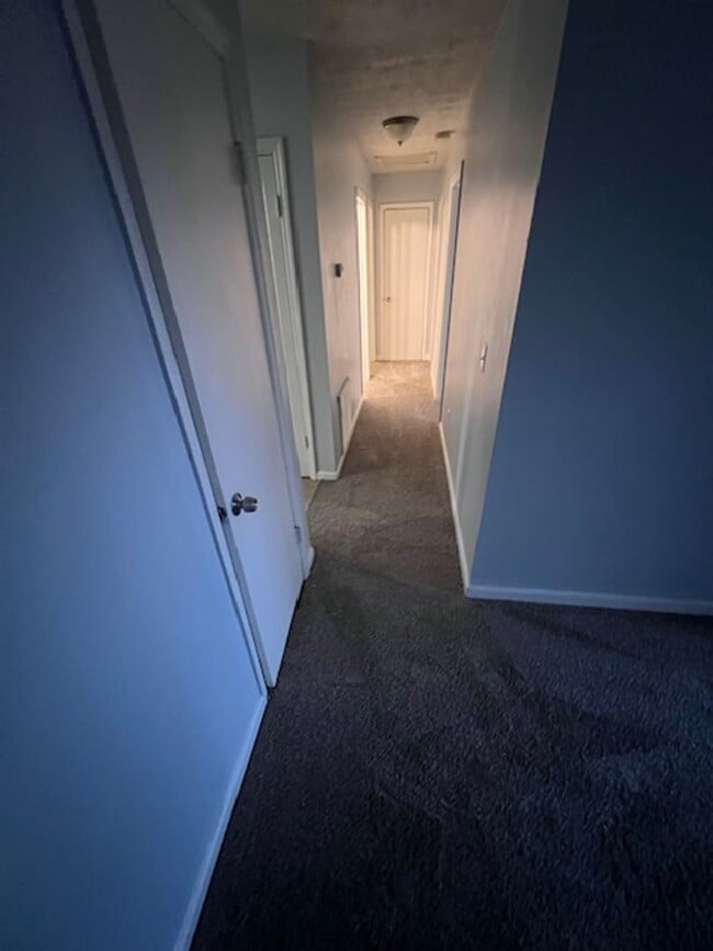 Photo - Move In Ready Spacious & Beautiful 3 Bedroom Duplex Unit Available!!!