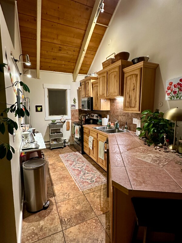 Building Photo - 2575 Curley Bear Rd