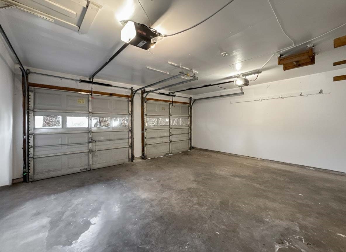 Photo - 5619 Wood Creek Way