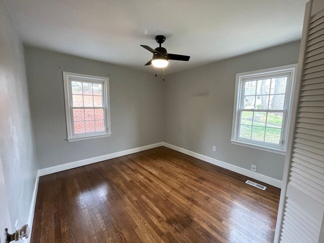 Photo - 1254 Catawba St