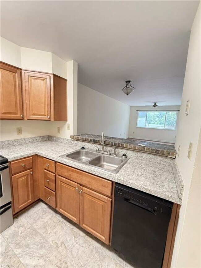 Photo - 2 Bedroom 1 Bath Condo