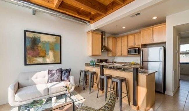 Photo - 2 Bed, 2.5 Bath Townhouse with 330+ Sq Ft of Commercial/Studio Space