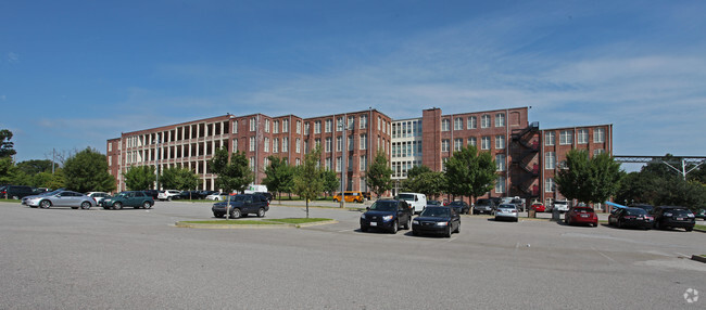 Granby Mills - Granby Mills Apartments