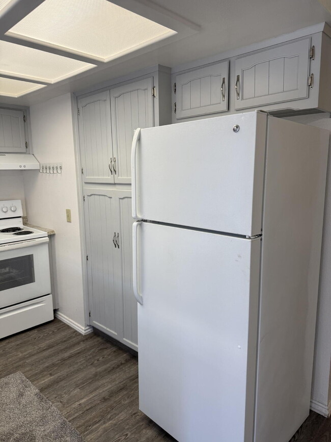 Photo - Updated 2 Bed, 2 Bath Unit with Appliances Included Unit 2