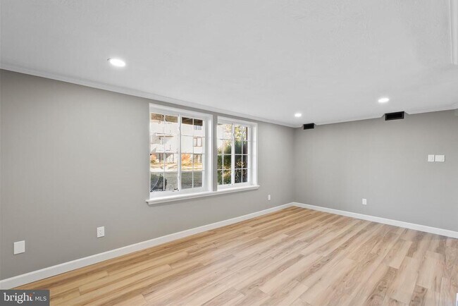 Photo - 8385 Brockham Dr Unit A