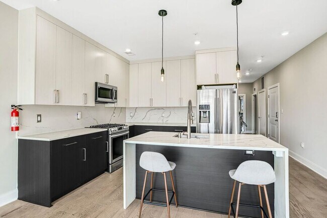 Photo - 2812 Georgia Ave NW