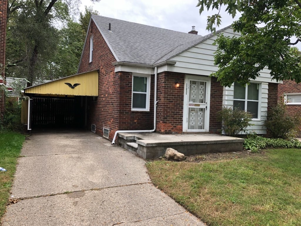 Photo - 17635 Greenview Ave