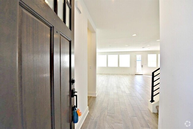 Building Photo - 9107 Silica Dr Rental