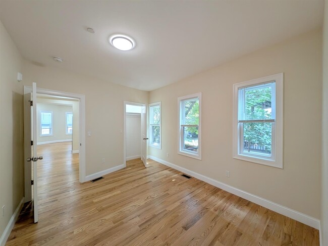 Photo - 22 Holyoke Rd Unit 22