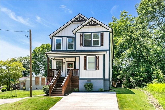 Photo - 108 Averill St