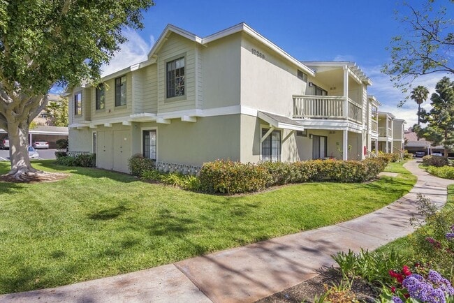 Photo - Centrally Located Condo at The Lakes of Carmel Valley!