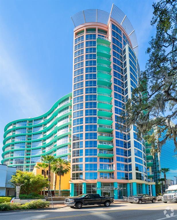 Building Photo - 322 E Central Blvd Unit 1701 Rental