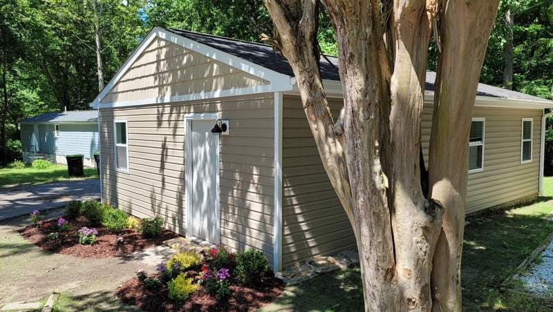 Photo - 8810 Pocahontas Trail