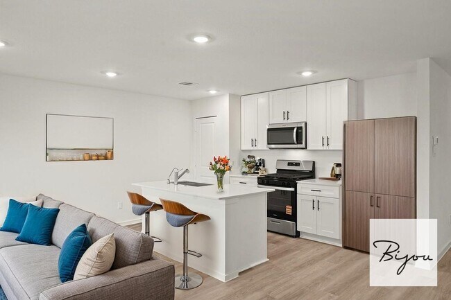 Photo - 3072 Nori Shores Dr