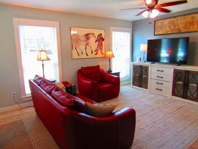 Photo - 31 Hunters Creek Dr