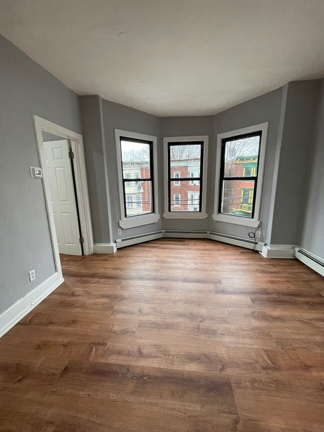 Building Photo - 15 Liberty St Unit 2 3rd Floor