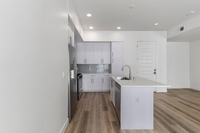 Photo - 7300 E Earll Dr Unit 1018