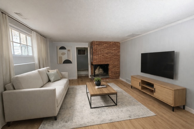 Photo - 18 Colonial Dr Unit 1