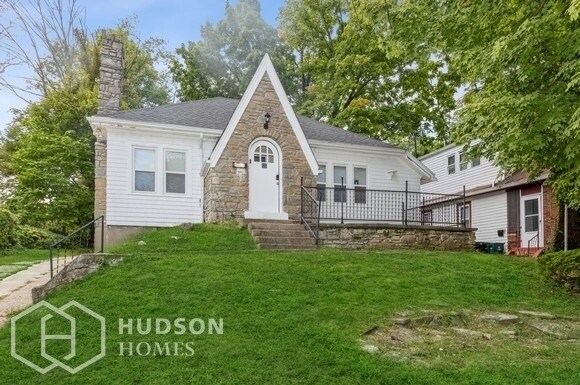 Photo - NOW AVAILABLE! - 6413 Plainfield Rd, Cinci...