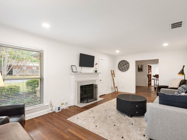 Photo - 3301 Worth Hills Dr