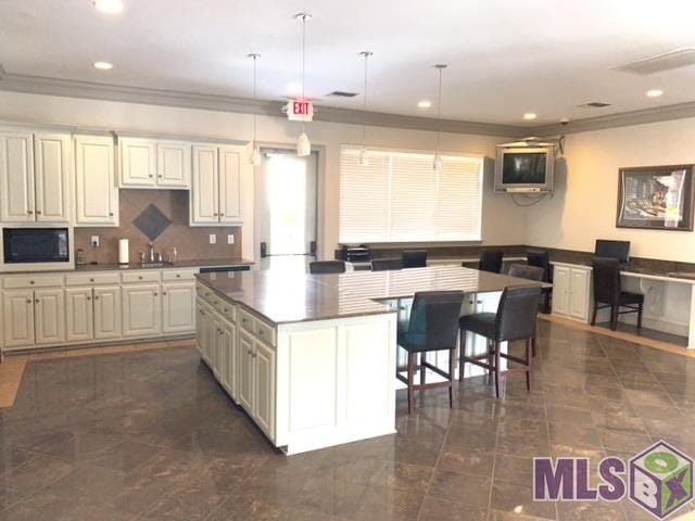 Photo - 4000 Lake Beau Pre Blvd