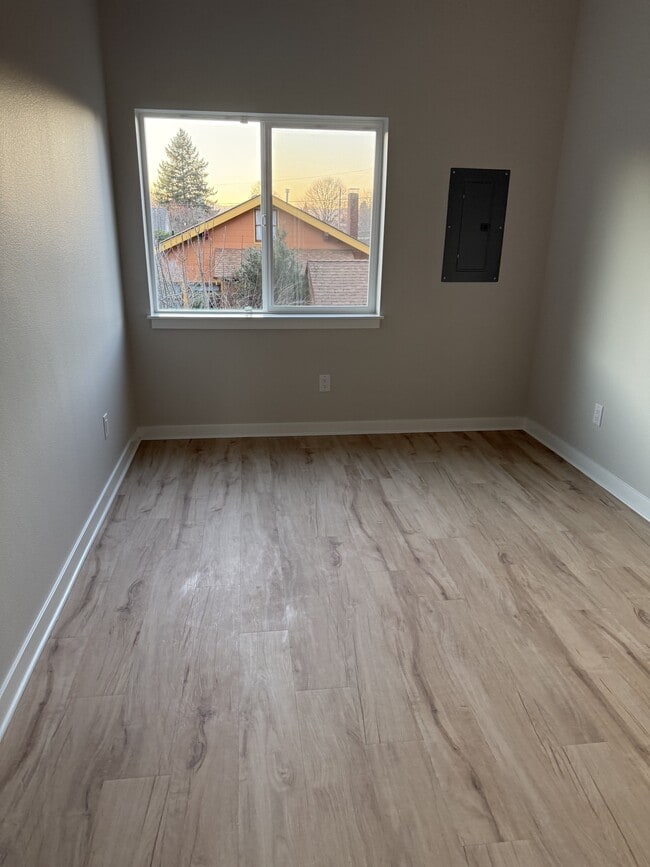 Photo - Vonda Unit B