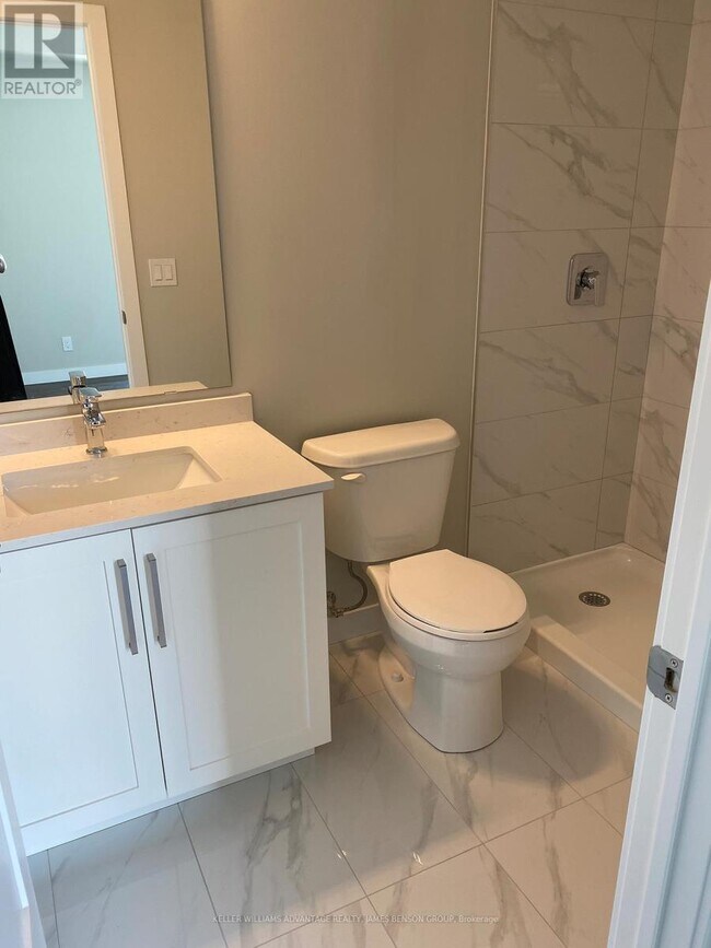 Photo - 15 Queen St S Unité 1907