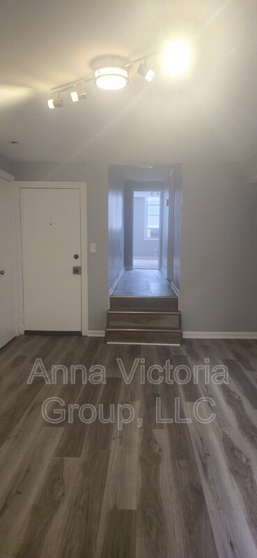 Photo - 203 N Carey St