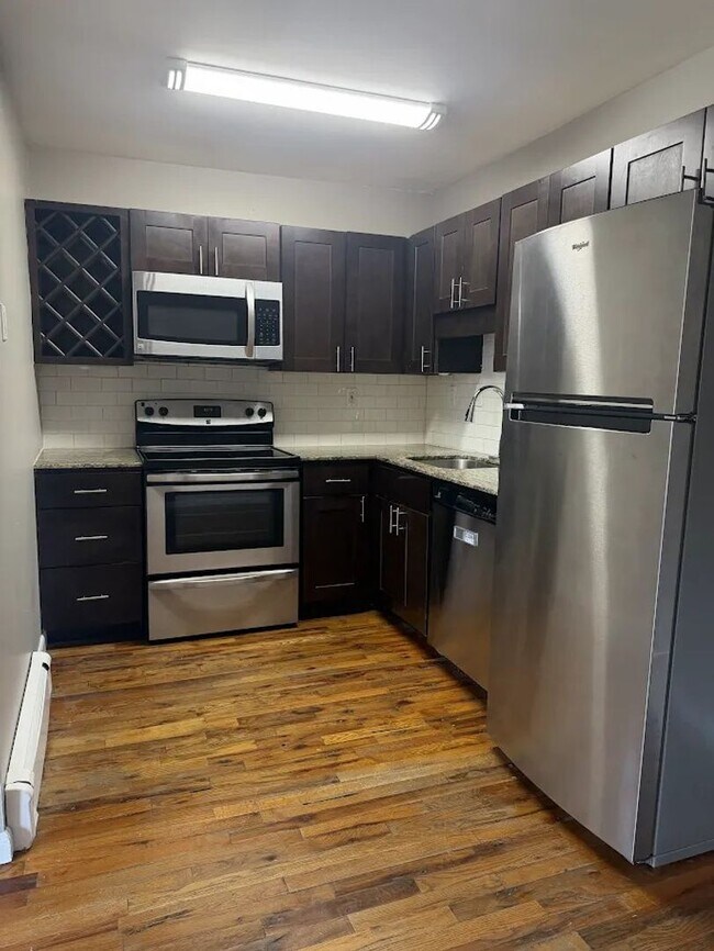 Monroe Street Apartments