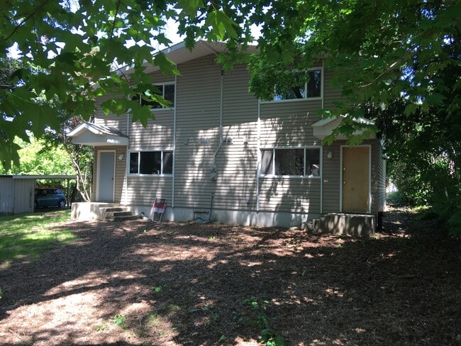 Photo - 1165 NE Harvey Rd