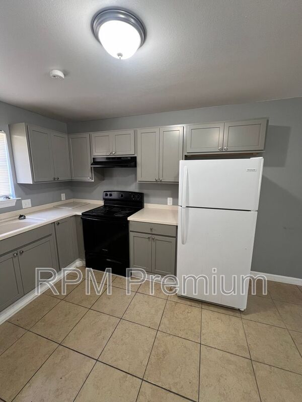 5051 Baker Blvd Unit A