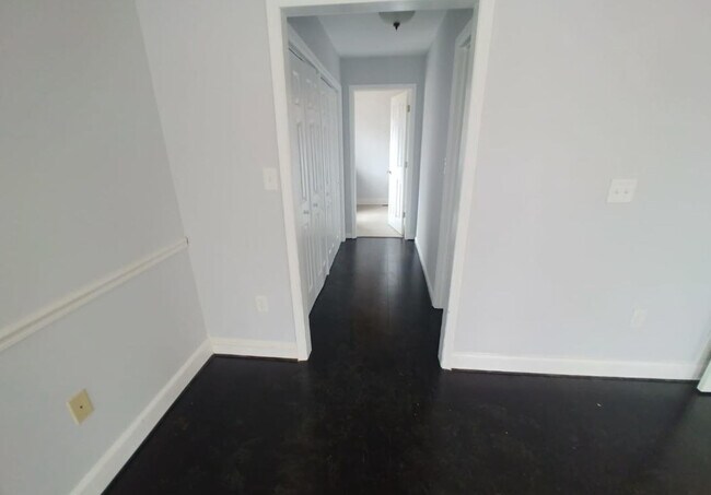 Photo - 3002 Meadow Hill Dr