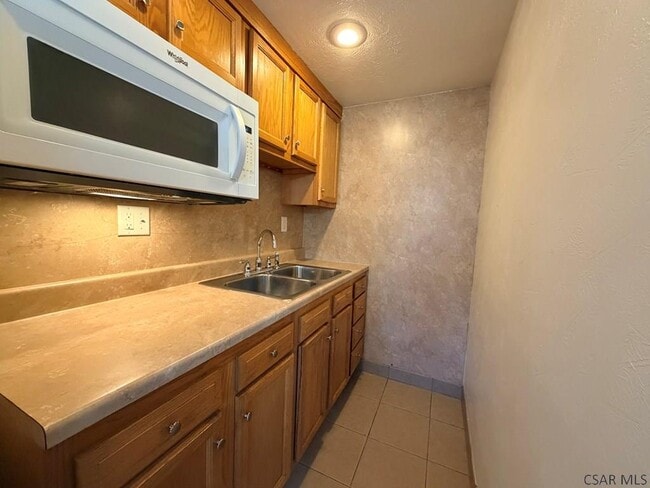 Photo - 907 Old Scalp Ave