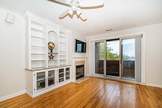 Photo - 7642 W Belmont Ave Unit 2