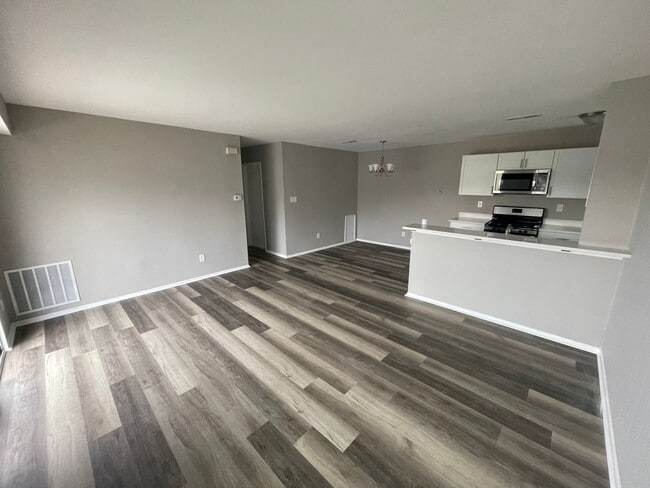 Photo - Renovated Condo in Edgewood with Garage!