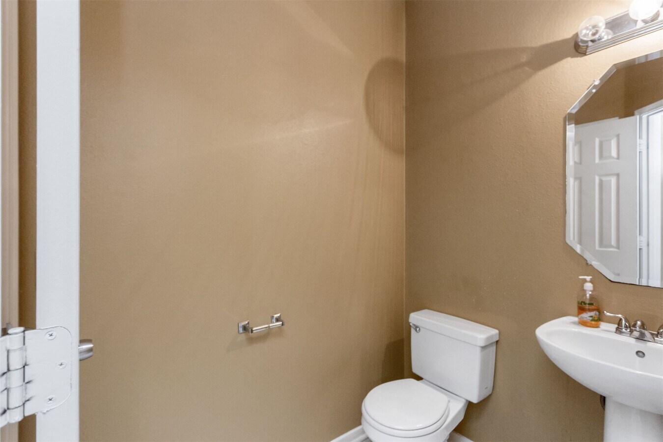 Photo - 9818 Mossy Tree Ln