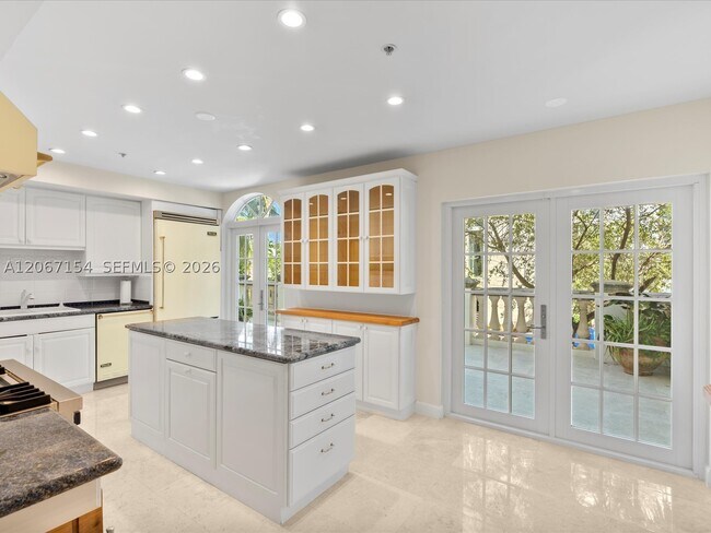 Photo - 730 3rd St Unit 101