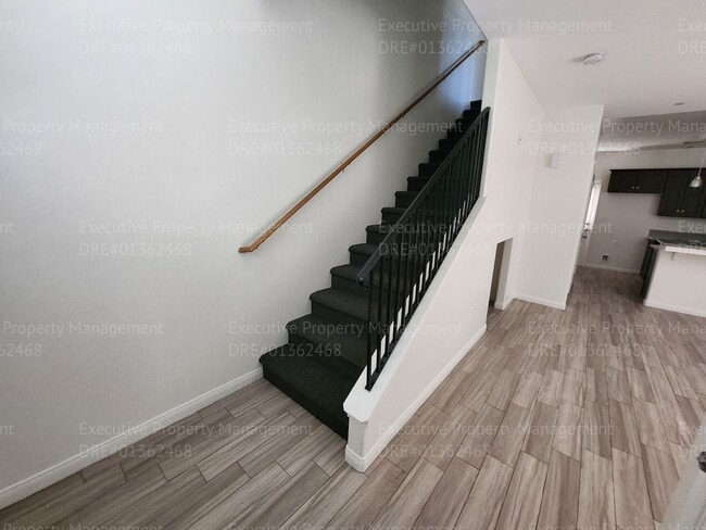Photo - 3275 Chester Ln