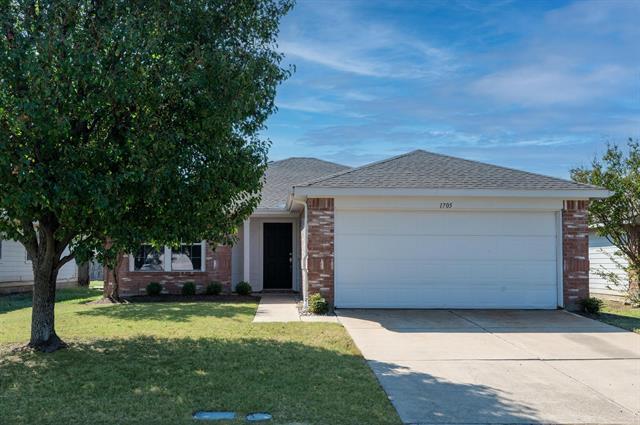 Photo - 1705 Willow Way