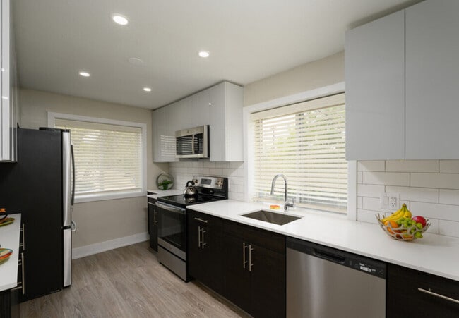 Photo - North Lane Apartments