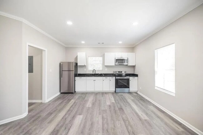 Photo - 2609 Beech Ave