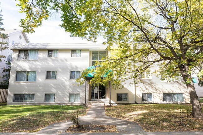 Photo - Berkley Manor