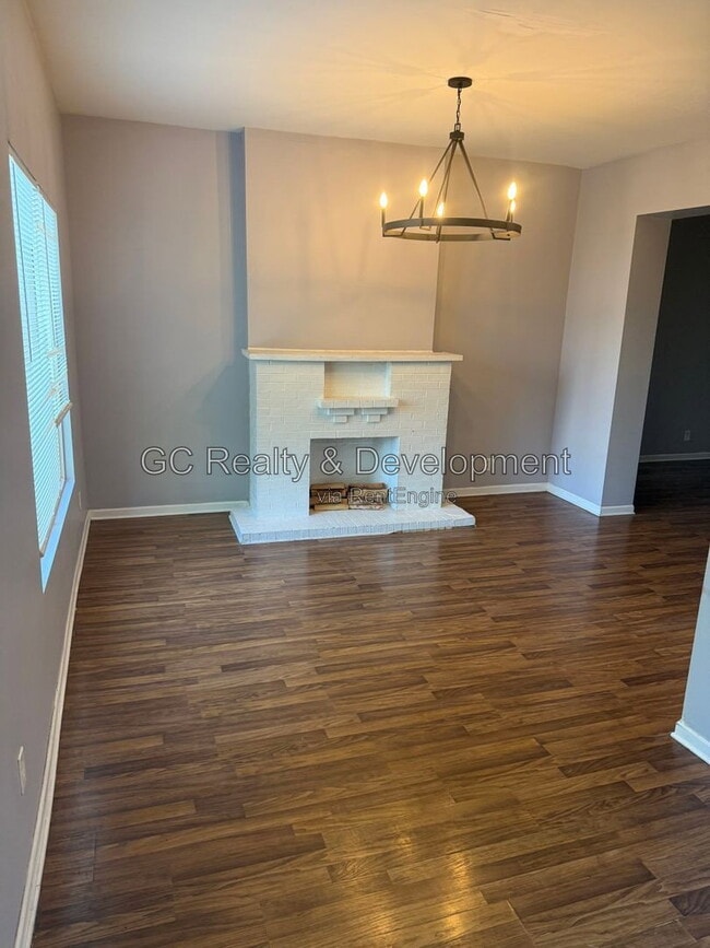Photo - 6620 S Drexel Ave Unit 2
